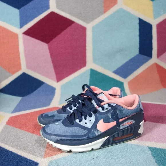 Nike Air Max 90 Prm Tape Wmn Shoes Sz 7 CAMO”ARMORY - Picture 3 of 5